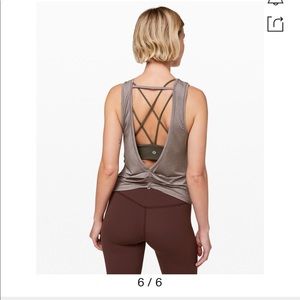 Lululemon brand new tank